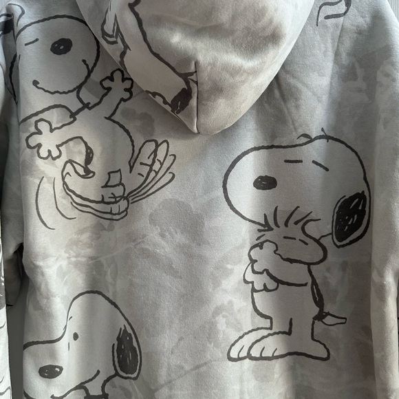 Peanuts Men's SIZE Small Snoopy in Camo Graphic Fleece Hoodie Sweatshirt NEW - Picture 8 of 9